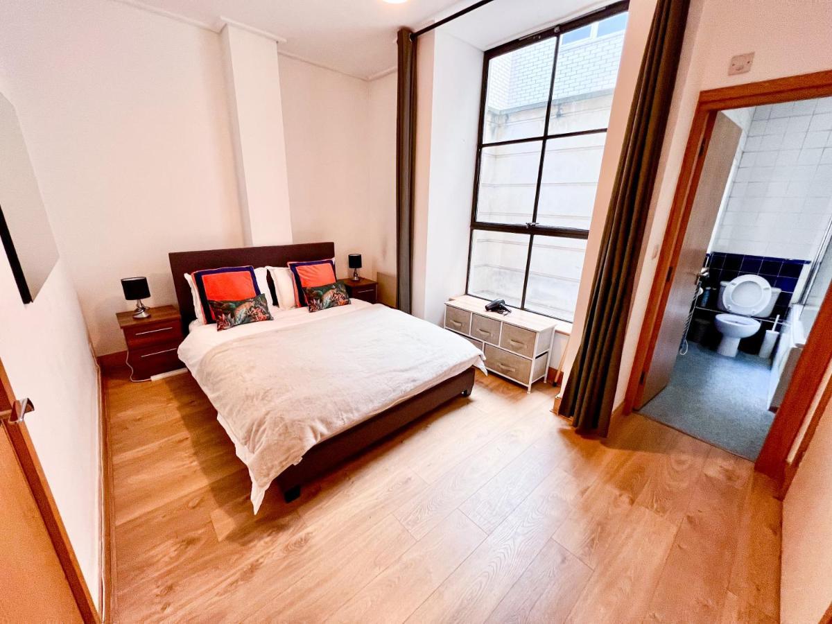 Superior Entire Apartment Between St Pauls Cathedral And Covent Garden Лондон Экстерьер фото