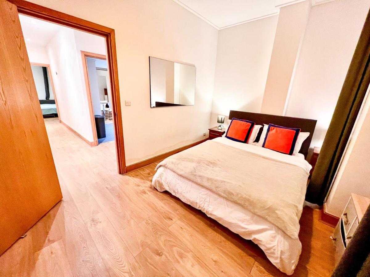 Superior Entire Apartment Between St Pauls Cathedral And Covent Garden Лондон Экстерьер фото