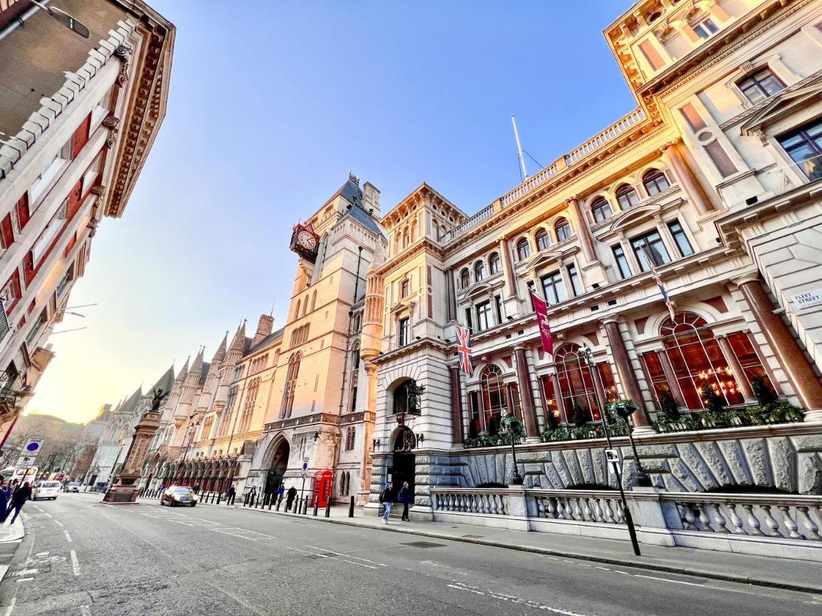 Superior Entire Apartment Between St Pauls Cathedral And Covent Garden Лондон Экстерьер фото