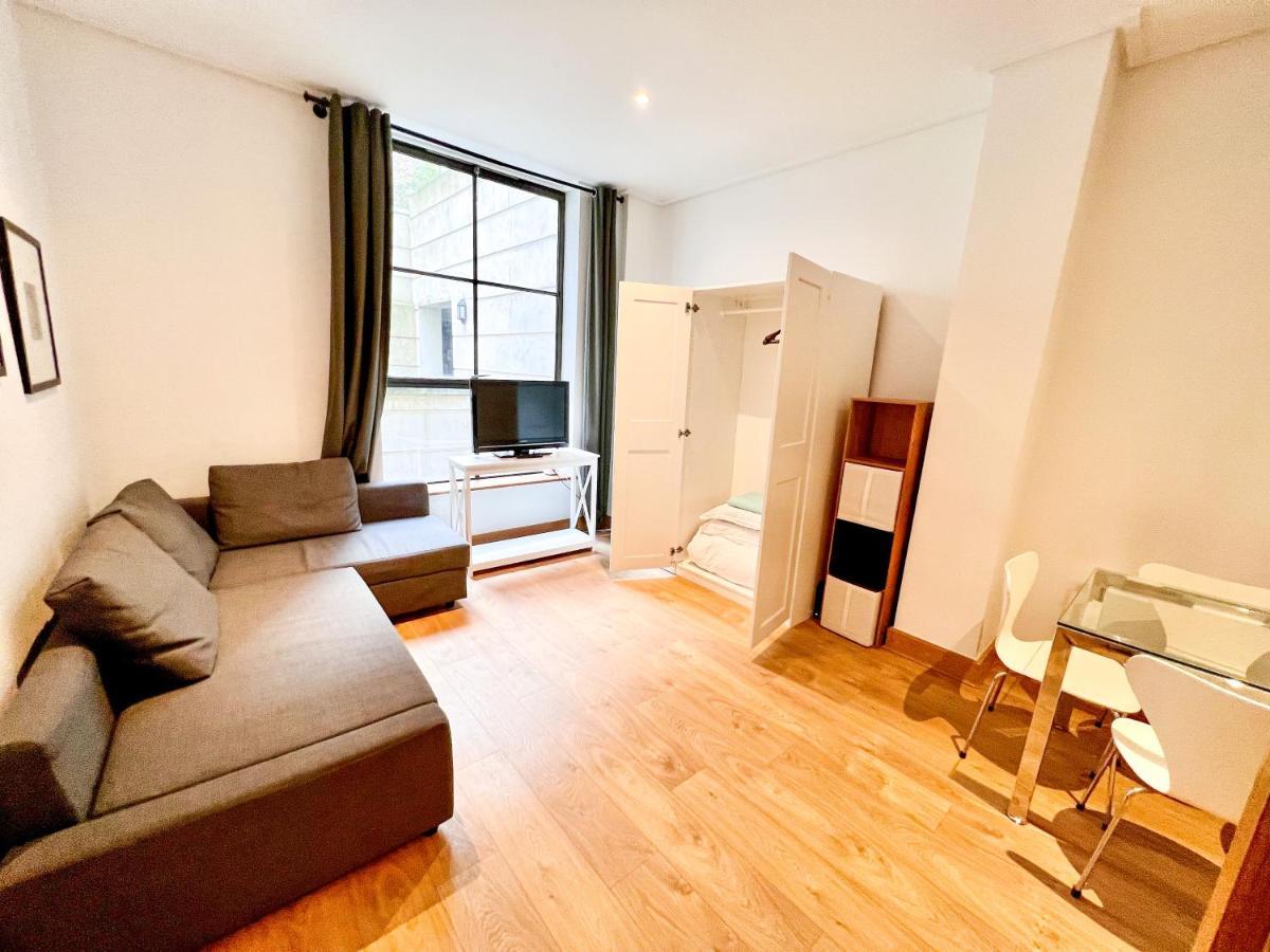 Superior Entire Apartment Between St Pauls Cathedral And Covent Garden Лондон Экстерьер фото