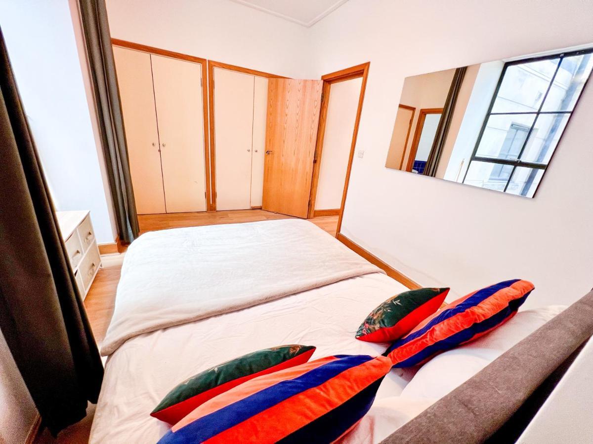 Superior Entire Apartment Between St Pauls Cathedral And Covent Garden Лондон Экстерьер фото